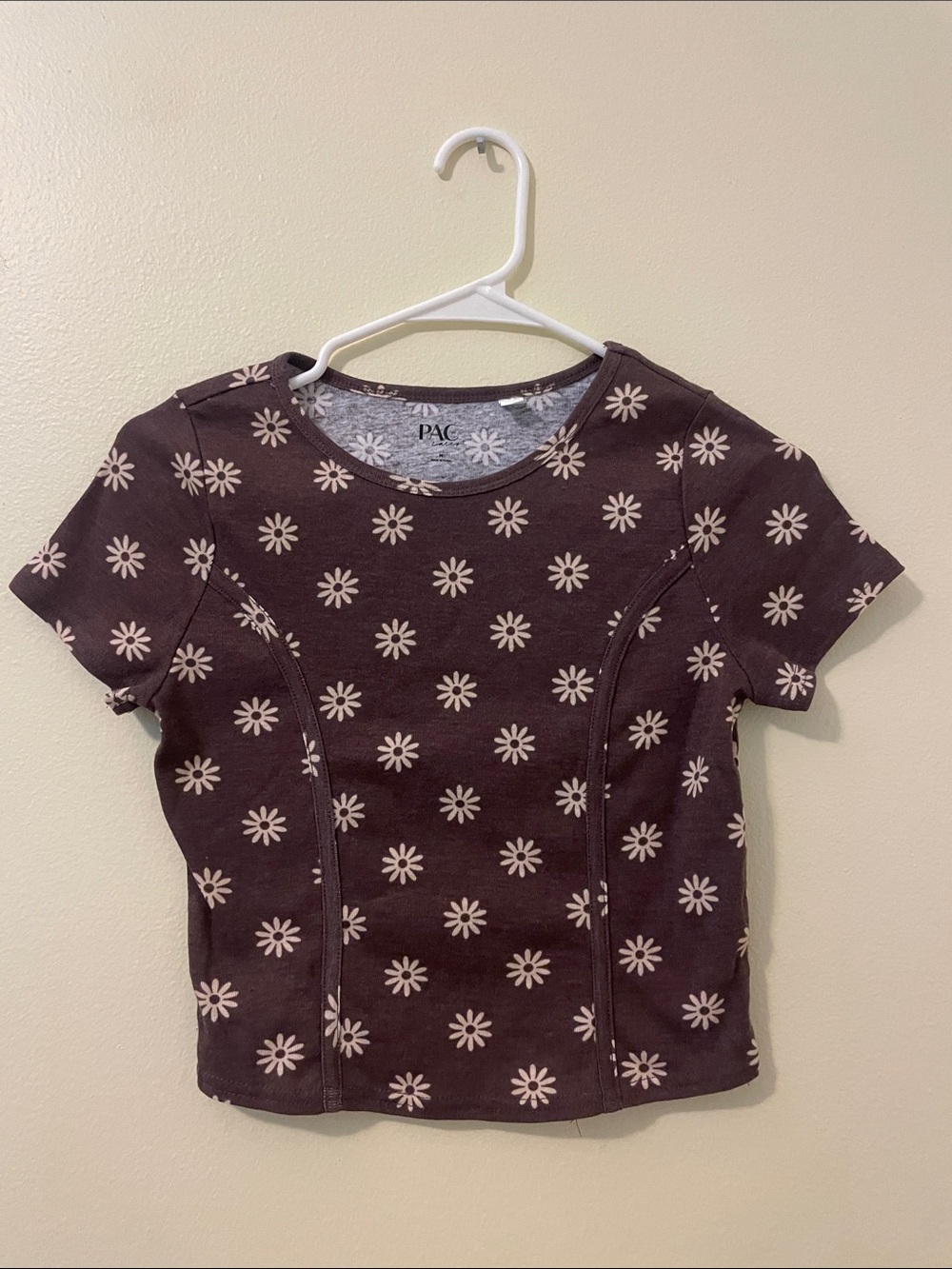 PAC Daisy-Print Short Sleeve Top - Brown & Cream